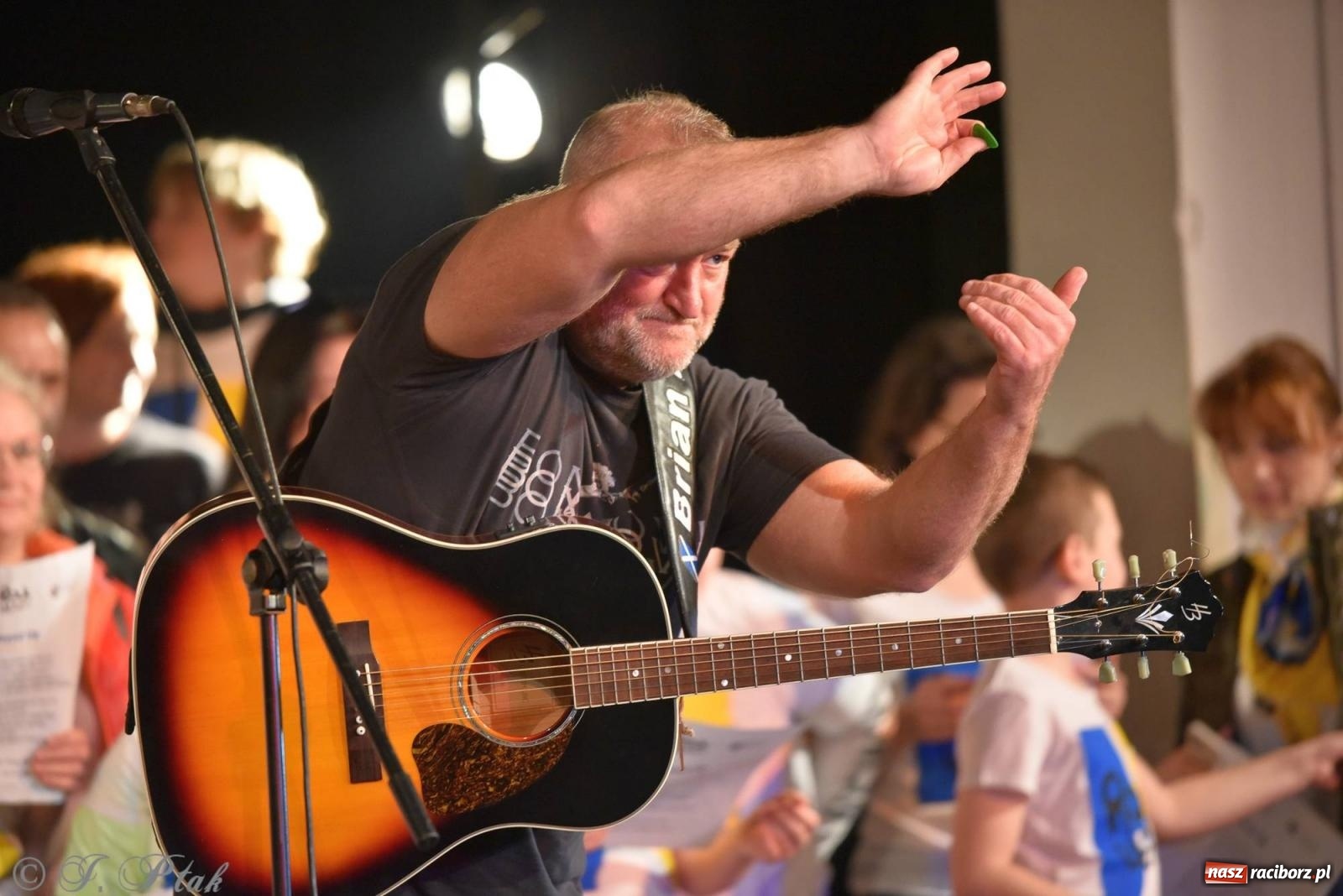 Zdjęcie w galerii na portalu naszraciborz.pl: Rock for Ukraine w Raciborzu [FOTO i WIDEO] wiadomości z regionu