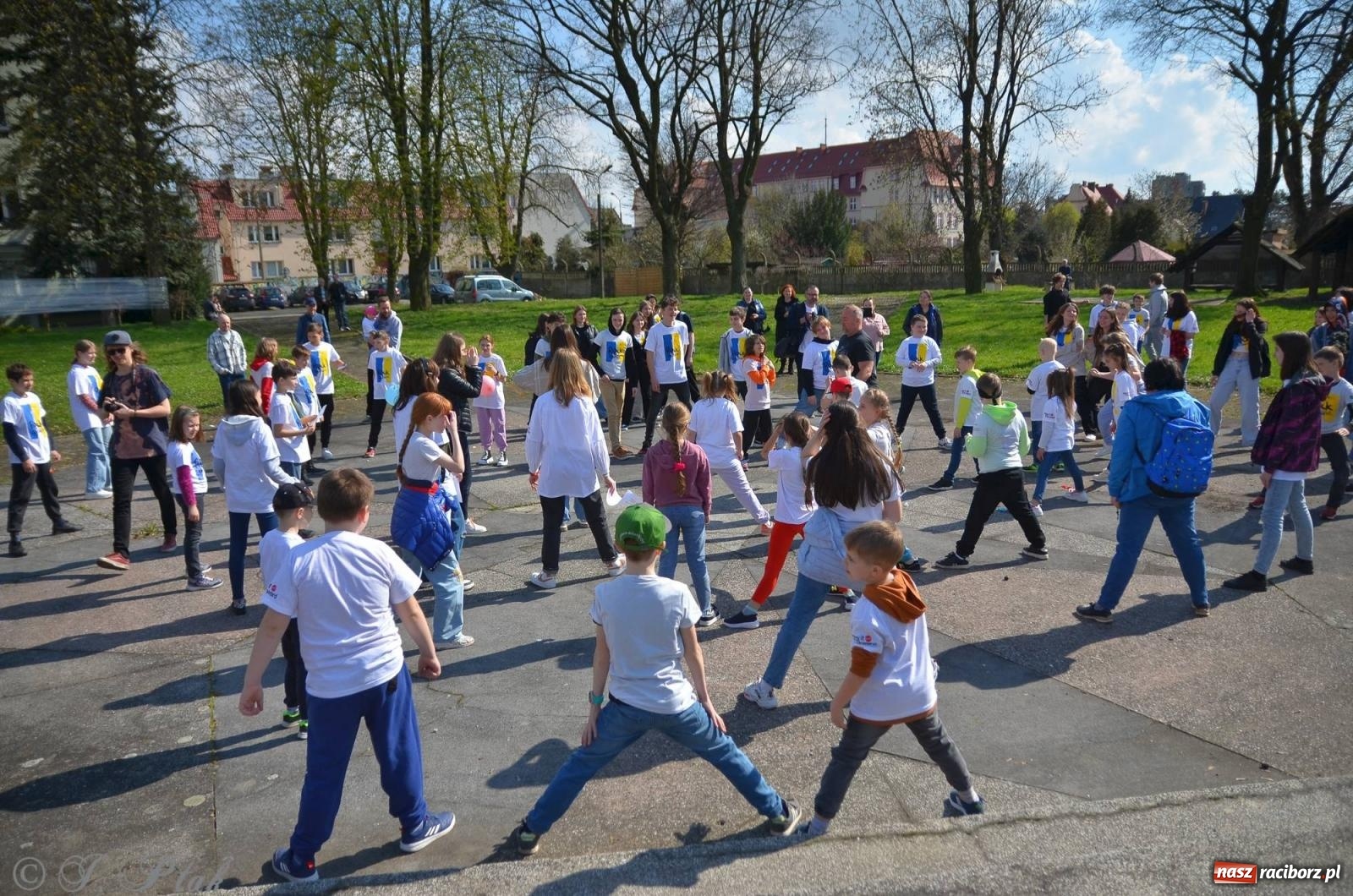 Zdjęcie w galerii na portalu naszraciborz.pl: Rock for Ukraine w Raciborzu [FOTO i WIDEO] wiadomości z regionu