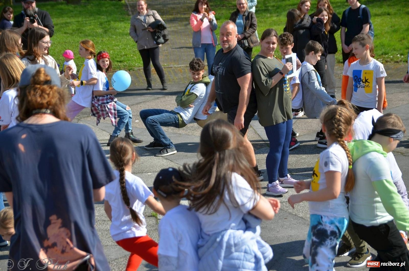 Zdjęcie w galerii na portalu naszraciborz.pl: Rock for Ukraine w Raciborzu [FOTO i WIDEO] wiadomości z regionu