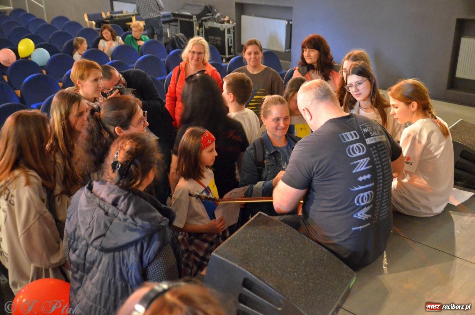 Zdjęcie w galerii na portalu naszraciborz.pl: Rock for Ukraine w Raciborzu [FOTO i WIDEO] wiadomości z regionu