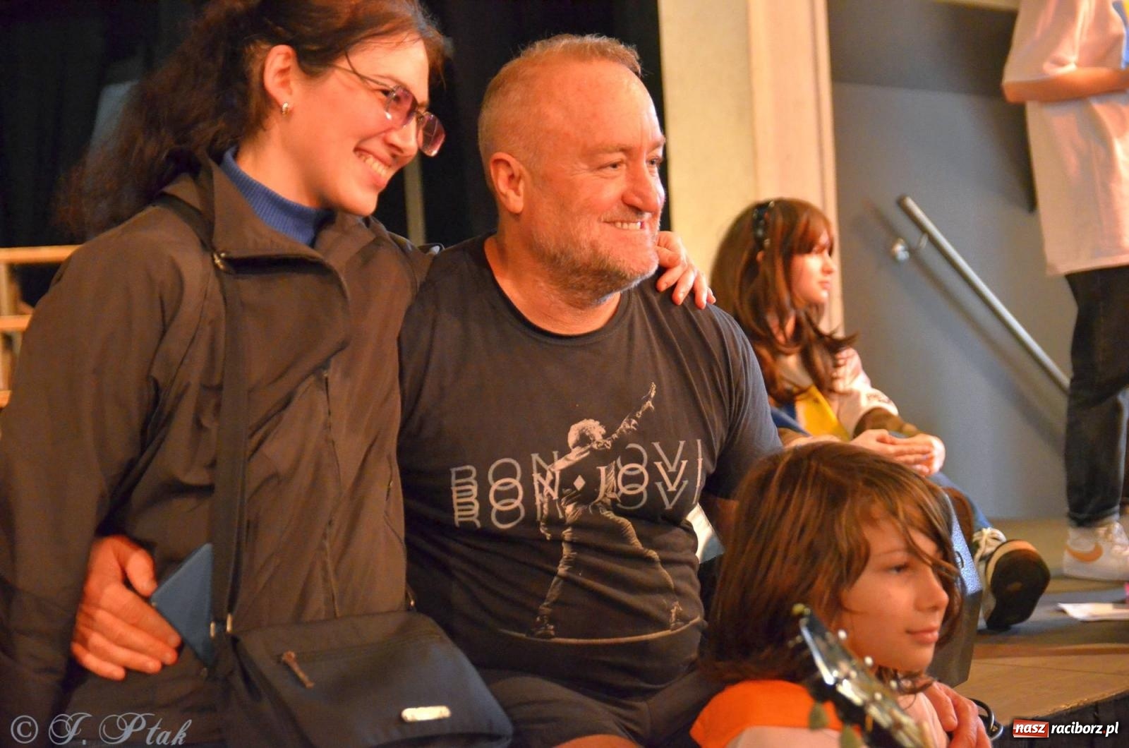 Zdjęcie w galerii na portalu naszraciborz.pl: Rock for Ukraine w Raciborzu [FOTO i WIDEO] wiadomości z regionu