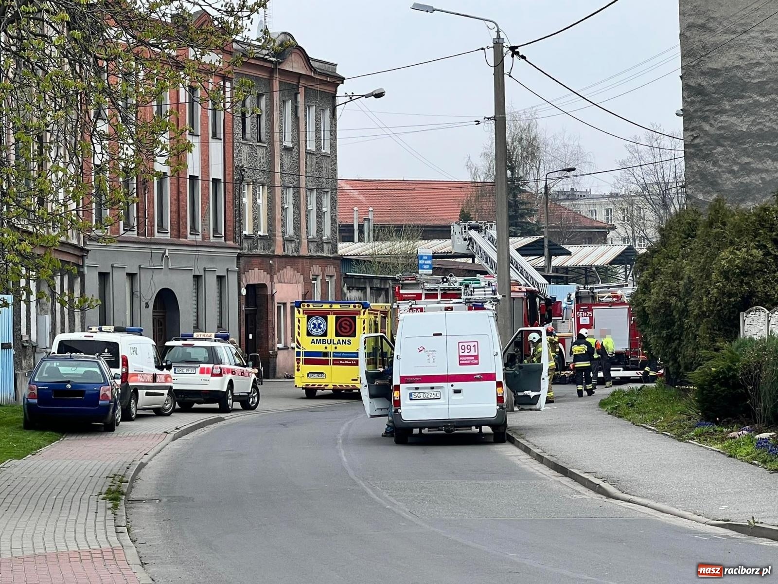 Zdjęcie w galerii na portalu naszraciborz.pl: Pożar mieszkania przy Fabrycznej [FOTO] wiadomości z regionu
