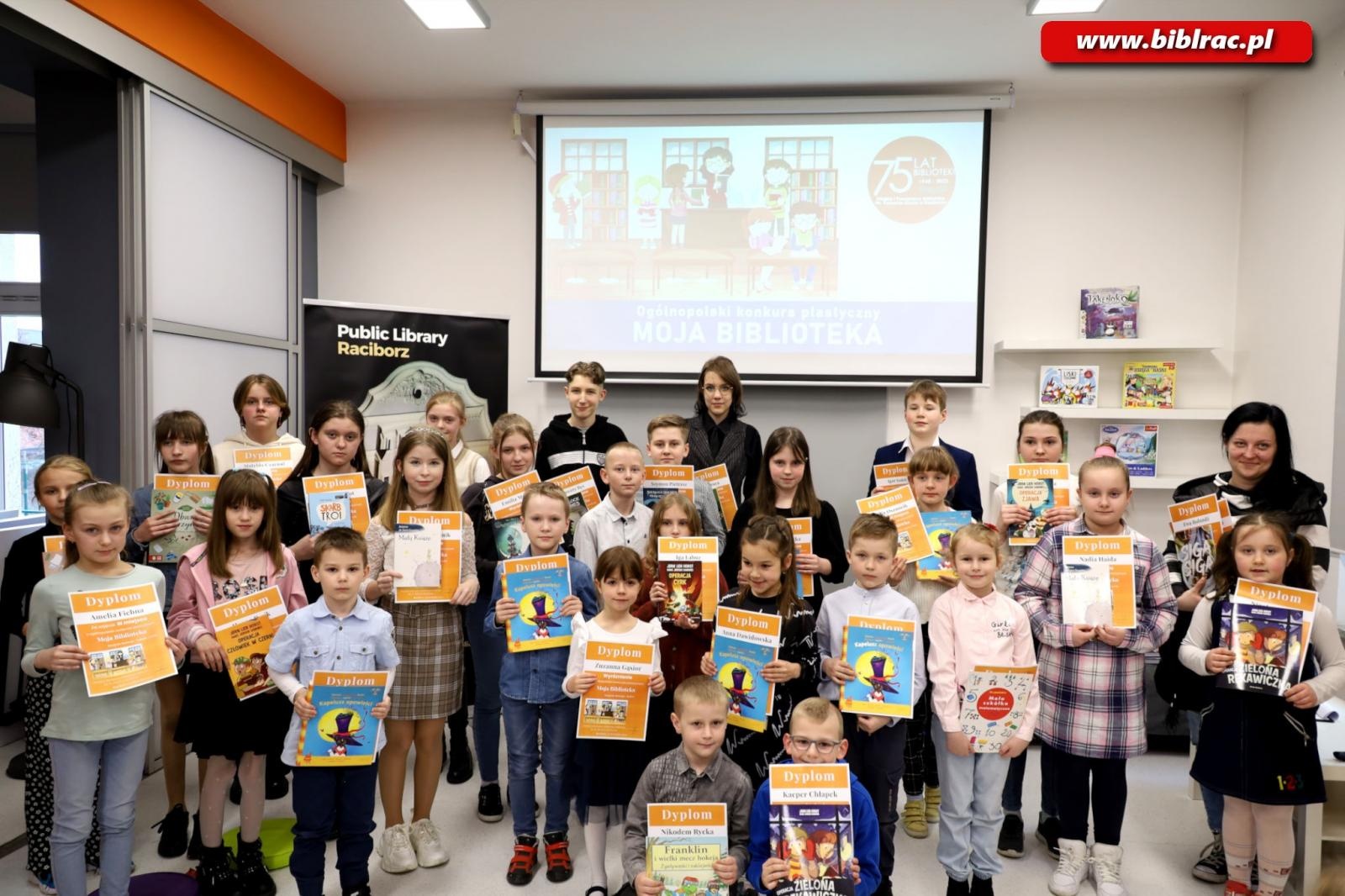 Zdjęcie w galerii na portalu naszraciborz.pl: Moja biblioteka - wyniki ogólnopolskiego konkursu plastycznego wiadomości z regionu