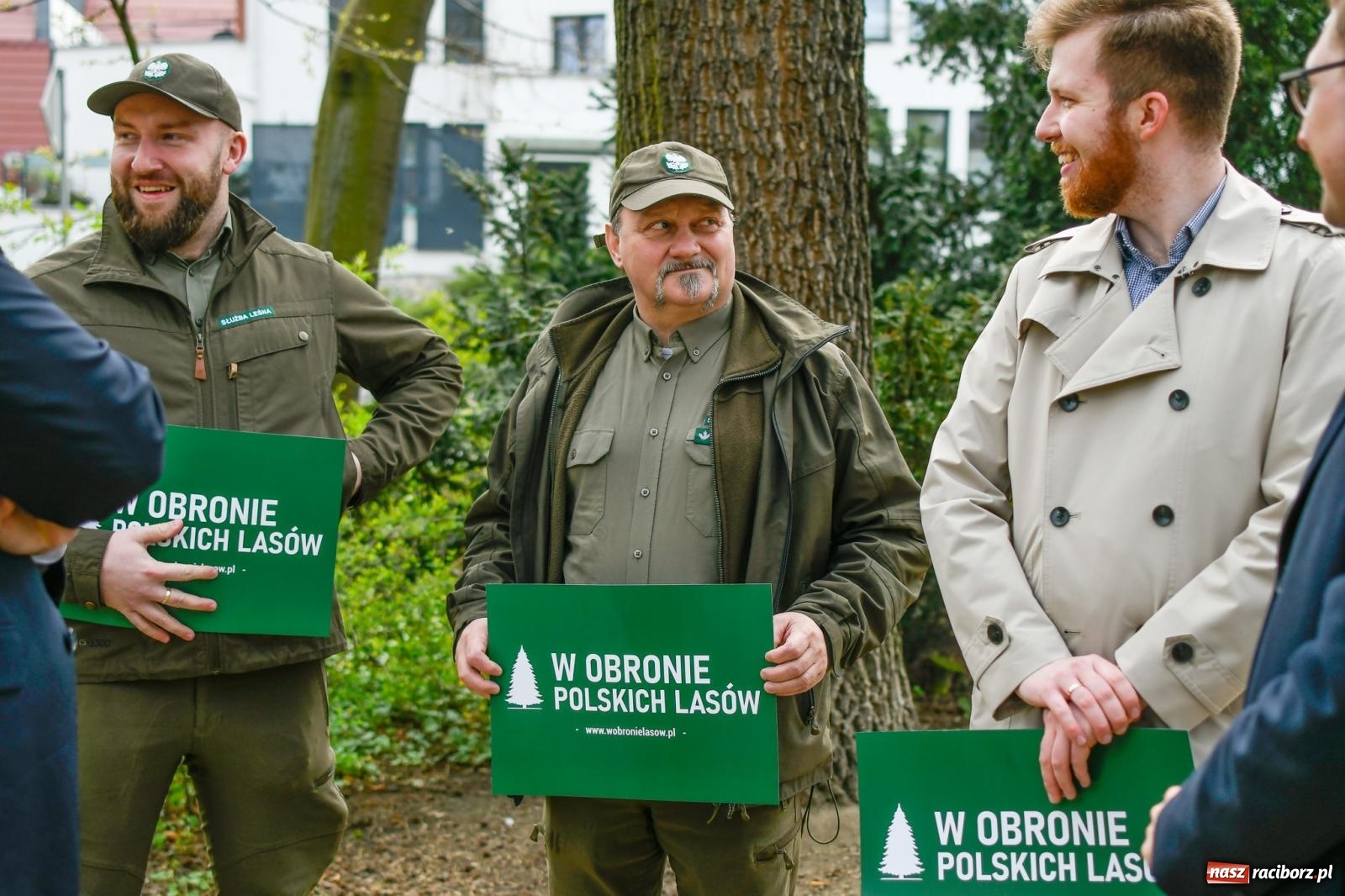 Zdjęcie w galerii na portalu naszraciborz.pl: W obronie polskich lasów. Konferencja w Raciborzu wiadomości z regionu