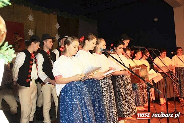 Zdjęcie w galerii na portalu naszraciborz.pl: Wieczór Kolęd w Krzanowicach wiadomości z regionu