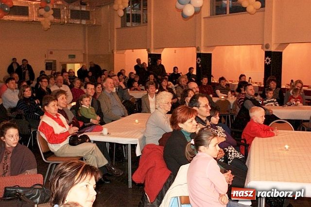 Zdjęcie w galerii na portalu naszraciborz.pl: Wieczór Kolęd w Krzanowicach wiadomości z regionu