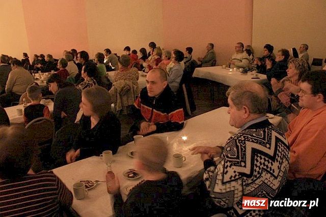 Zdjęcie w galerii na portalu naszraciborz.pl: Wieczór Kolęd w Krzanowicach wiadomości z regionu