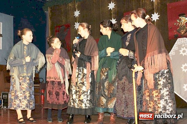 Zdjęcie w galerii na portalu naszraciborz.pl: Wieczór Kolęd w Krzanowicach wiadomości z regionu