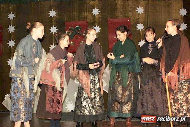 Zdjęcie w galerii na portalu naszraciborz.pl: Wieczór Kolęd w Krzanowicach wiadomości z regionu
