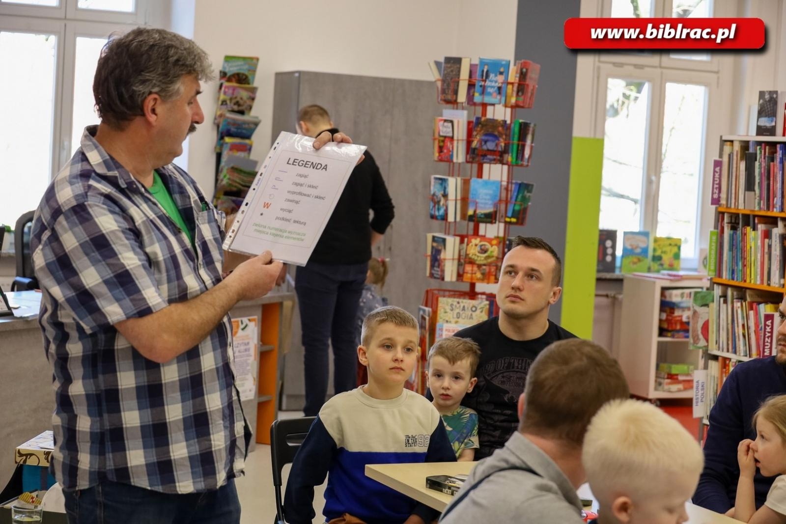Zdjęcie w galerii na portalu naszraciborz.pl: O pasji modelarstwa w raciborskim klubie ojca wiadomości z regionu