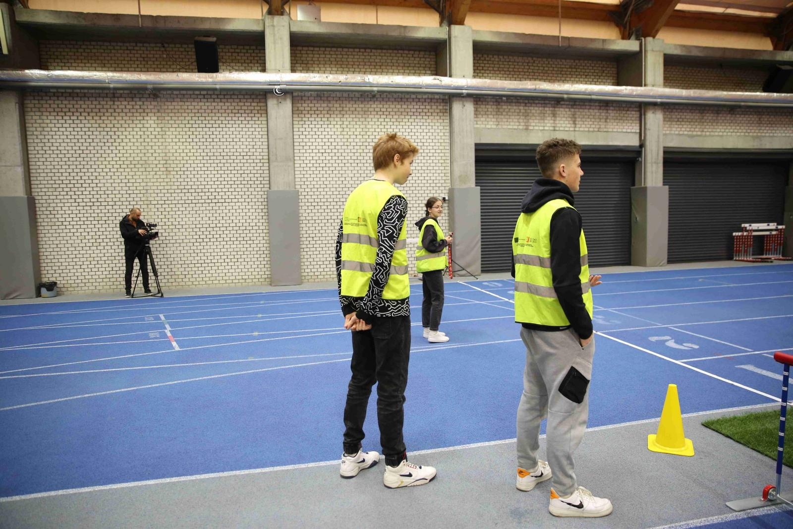 Zdjęcie w galerii na portalu naszraciborz.pl: ZSOMS gospodarzem Halowych Mistrzostw Raciborza w LA [FOTO i WIDEO] wiadomości z regionu