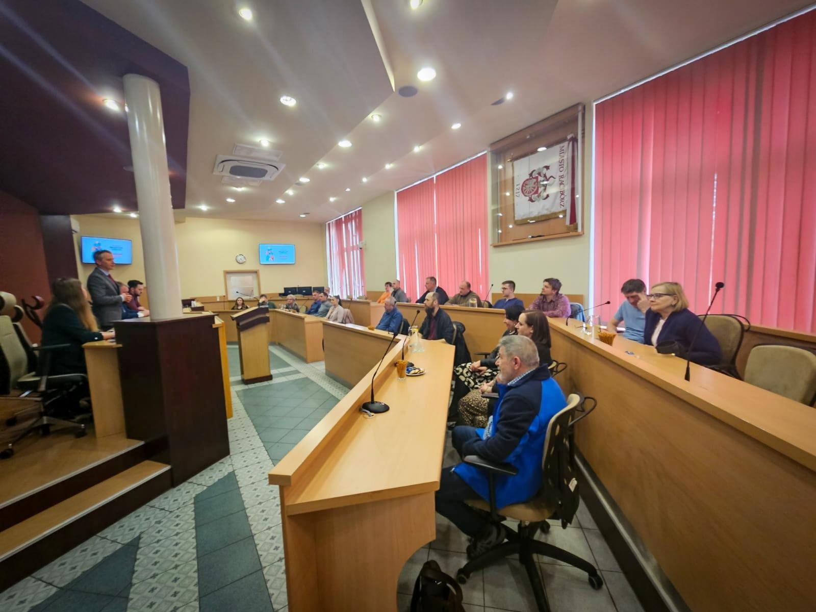 Zdjęcie w galerii na portalu naszraciborz.pl: Umowy na raciborską Inicjatywę Lokalną podpisane wiadomości z regionu