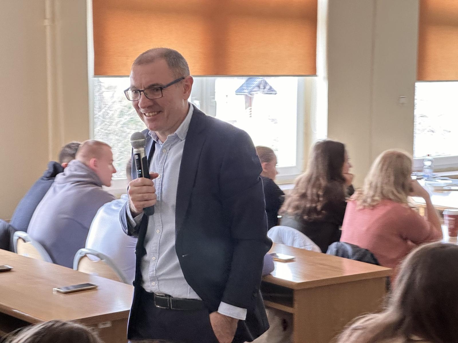 Zdjęcie w galerii na portalu naszraciborz.pl: Transformacja czy stagnacja? Wyzwania i szanse dla miast średnich w erze cyfrowej rewolucji przemysłowej wiadomości z regionu
