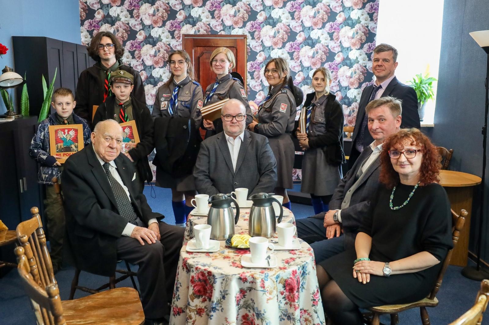 Zdjęcie w galerii na portalu naszraciborz.pl: MY, POLACY! O polskości Śląska. Wystawa na skwerze przy kościele farnym wiadomości z regionu