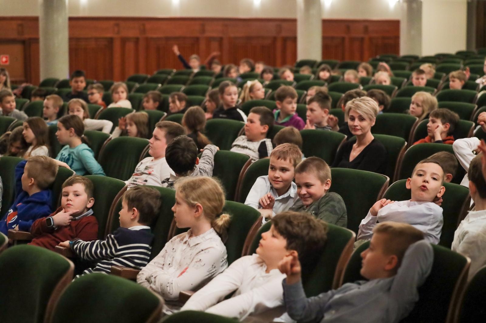 Zdjęcie w galerii na portalu naszraciborz.pl: Puzon bohaterem koncertu umuzykalniającego w RCK wiadomości z regionu