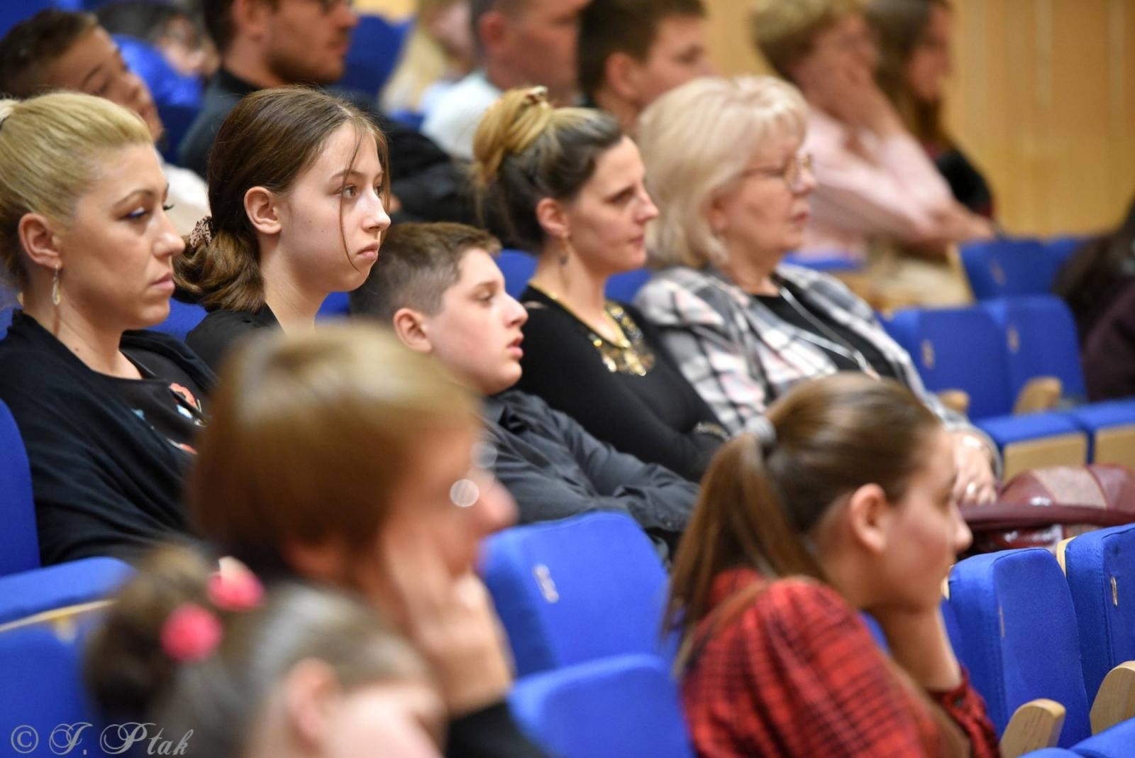Zdjęcie w galerii na portalu naszraciborz.pl: Modern Duo Ostrava zagrał w szkole muzycznej w Raciborzu wiadomości z regionu