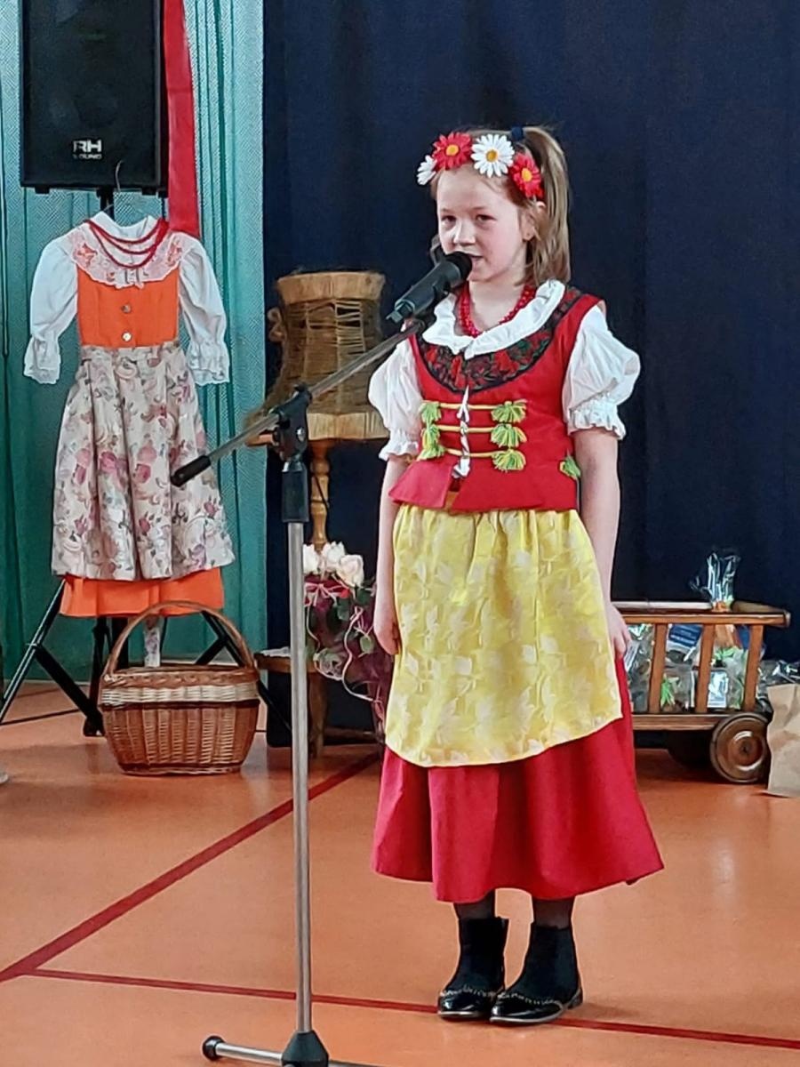 Zdjęcie w galerii na portalu naszraciborz.pl: Gryfne frelki i szfarne karlusy w konkursie Godomy po naszymu wiadomości z regionu