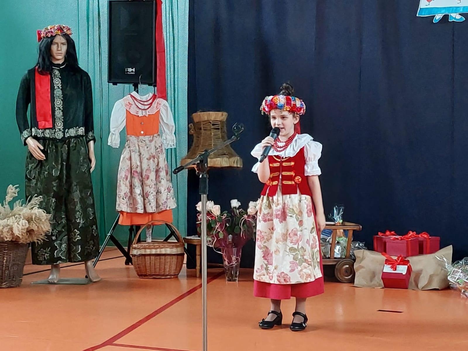 Zdjęcie w galerii na portalu naszraciborz.pl: Gryfne frelki i szfarne karlusy w konkursie Godomy po naszymu wiadomości z regionu