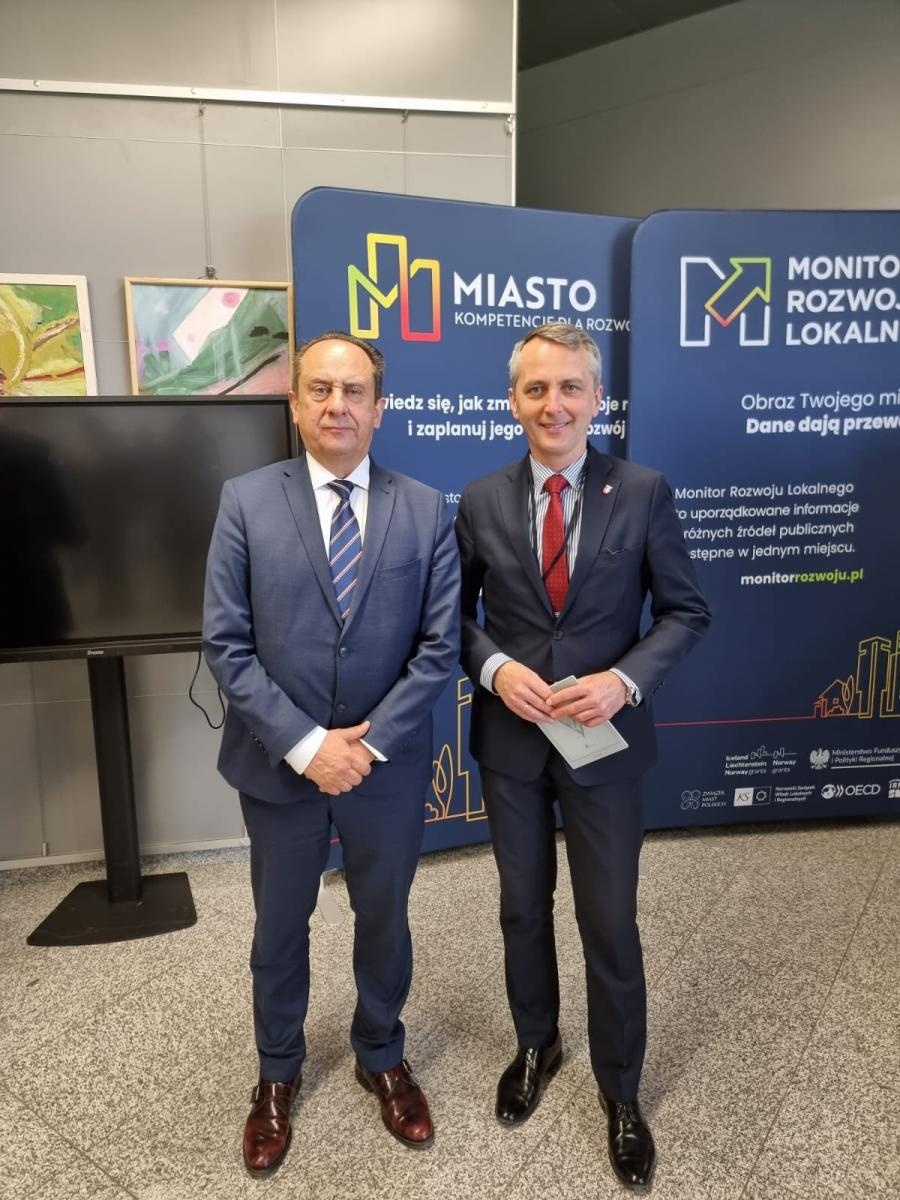 Zdjęcie w galerii na portalu naszraciborz.pl: Prezydent Raciborza na Kongresie Małych i Średnich Miast w Chełmie wiadomości z regionu