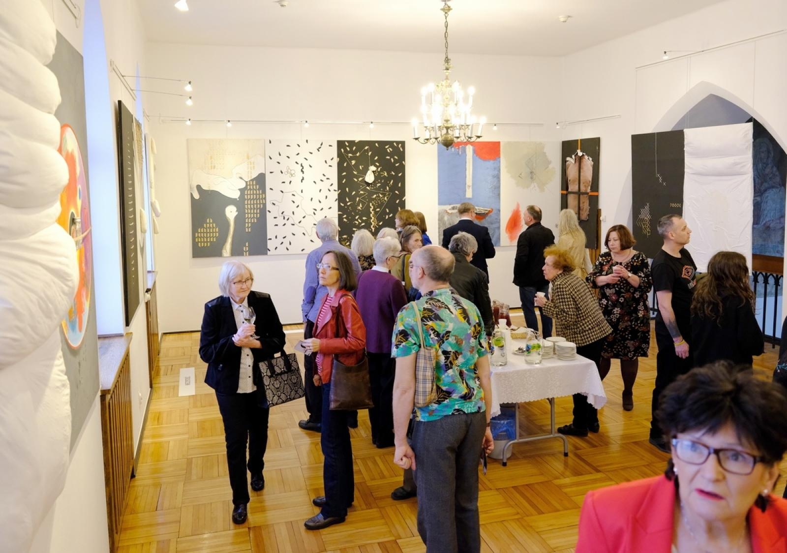 Zdjęcie w galerii na portalu naszraciborz.pl: 7 GRZECHÓW GŁÓWNYCH. Nowa wystawa w Muzeum wiadomości z regionu