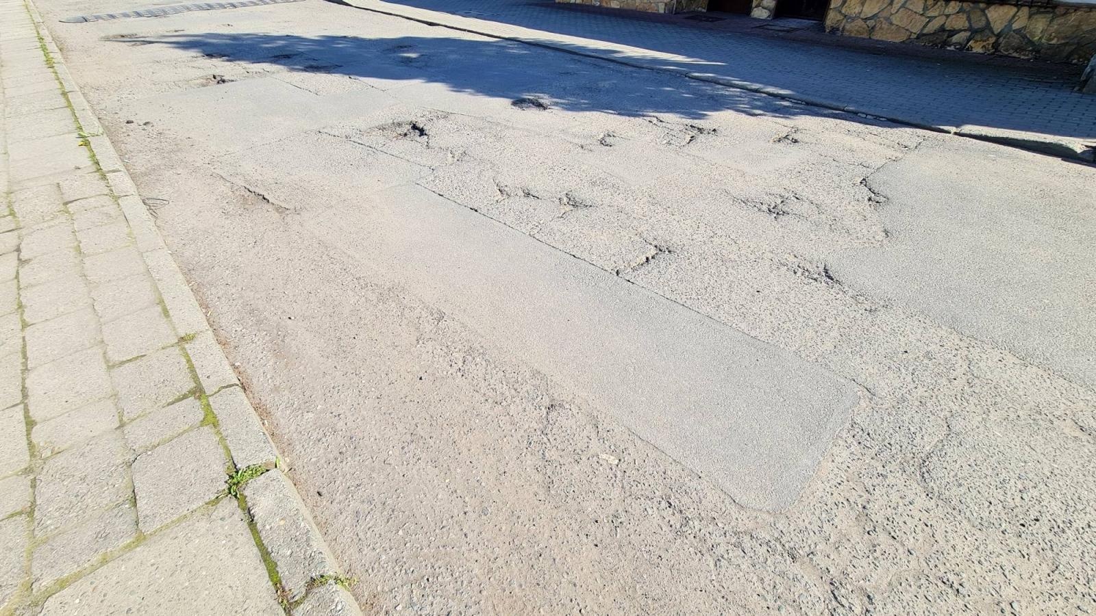 Zdjęcie w galerii na portalu naszraciborz.pl: Czytelnik pisze w sprawie pomocy w rozmowach z władzami miasta wiadomości z regionu