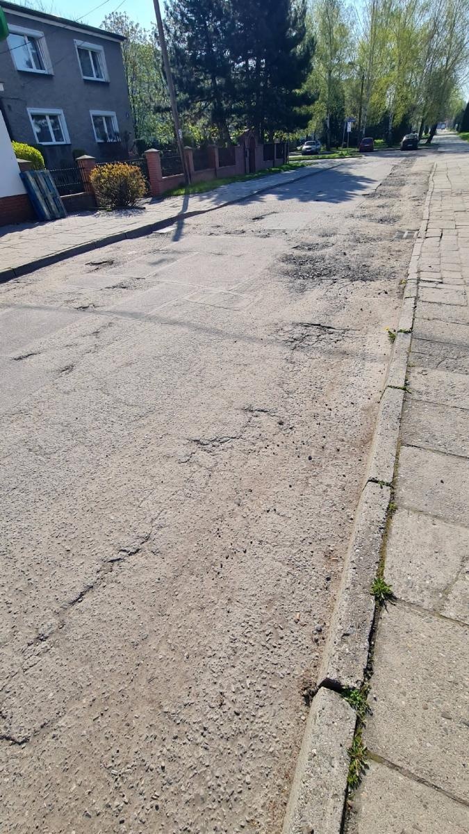 Zdjęcie w galerii na portalu naszraciborz.pl: Czytelnik pisze w sprawie pomocy w rozmowach z władzami miasta wiadomości z regionu