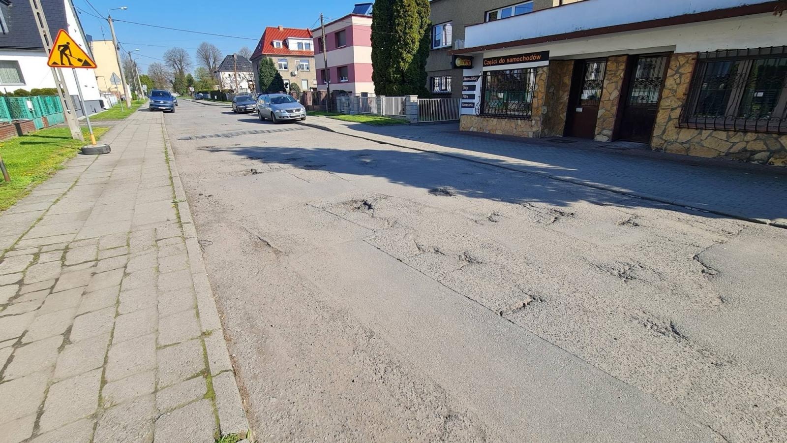 Zdjęcie w galerii na portalu naszraciborz.pl: Czytelnik pisze w sprawie pomocy w rozmowach z władzami miasta wiadomości z regionu