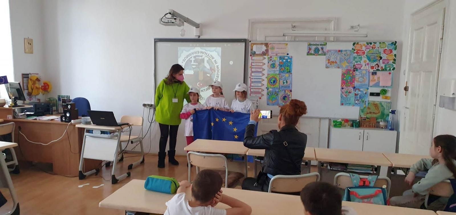 Zdjęcie w galerii na portalu naszraciborz.pl: Erasmus+. Markowice w międzynarodowym gronie wiadomości z regionu