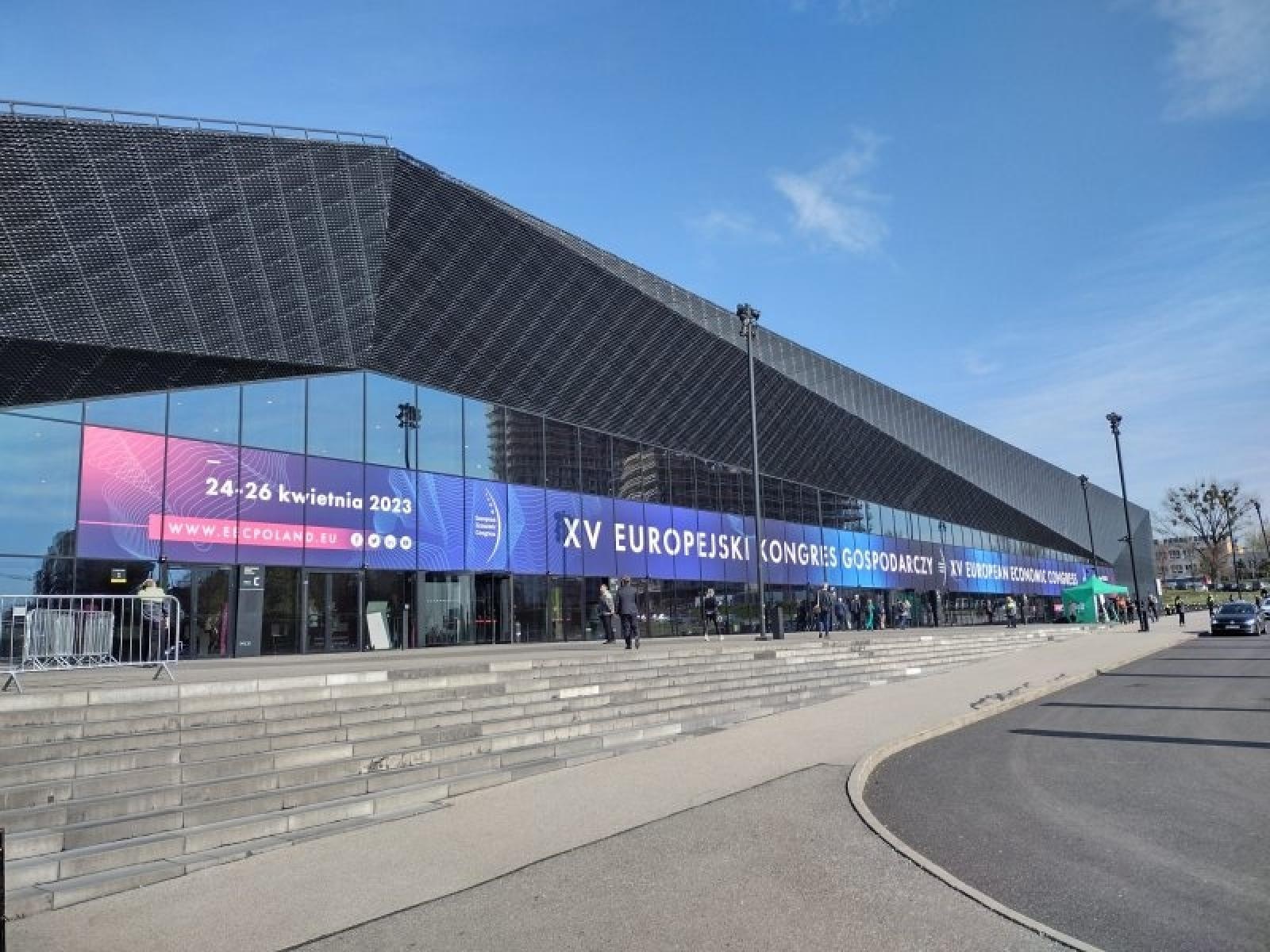 Zdjęcie w galerii na portalu naszraciborz.pl: Racibórz na Europejskim Kongresie Gospodarczym wiadomości z regionu