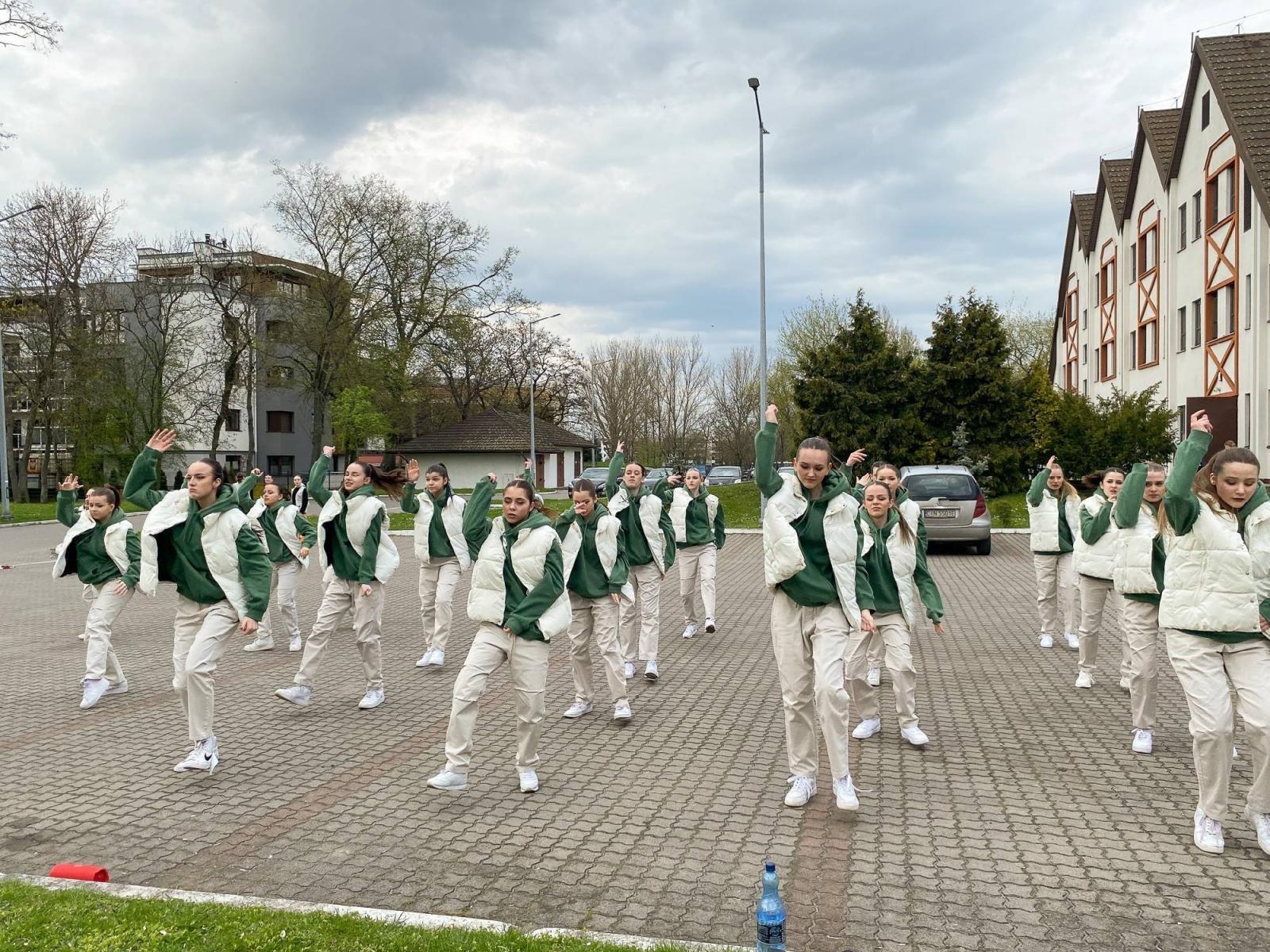 Zdjęcie w galerii na portalu naszraciborz.pl: Mistrzostwa Polski WADF 2023 w Inowrocławiu. Seniorki z grupy Street Dance na podium wiadomości z regionu