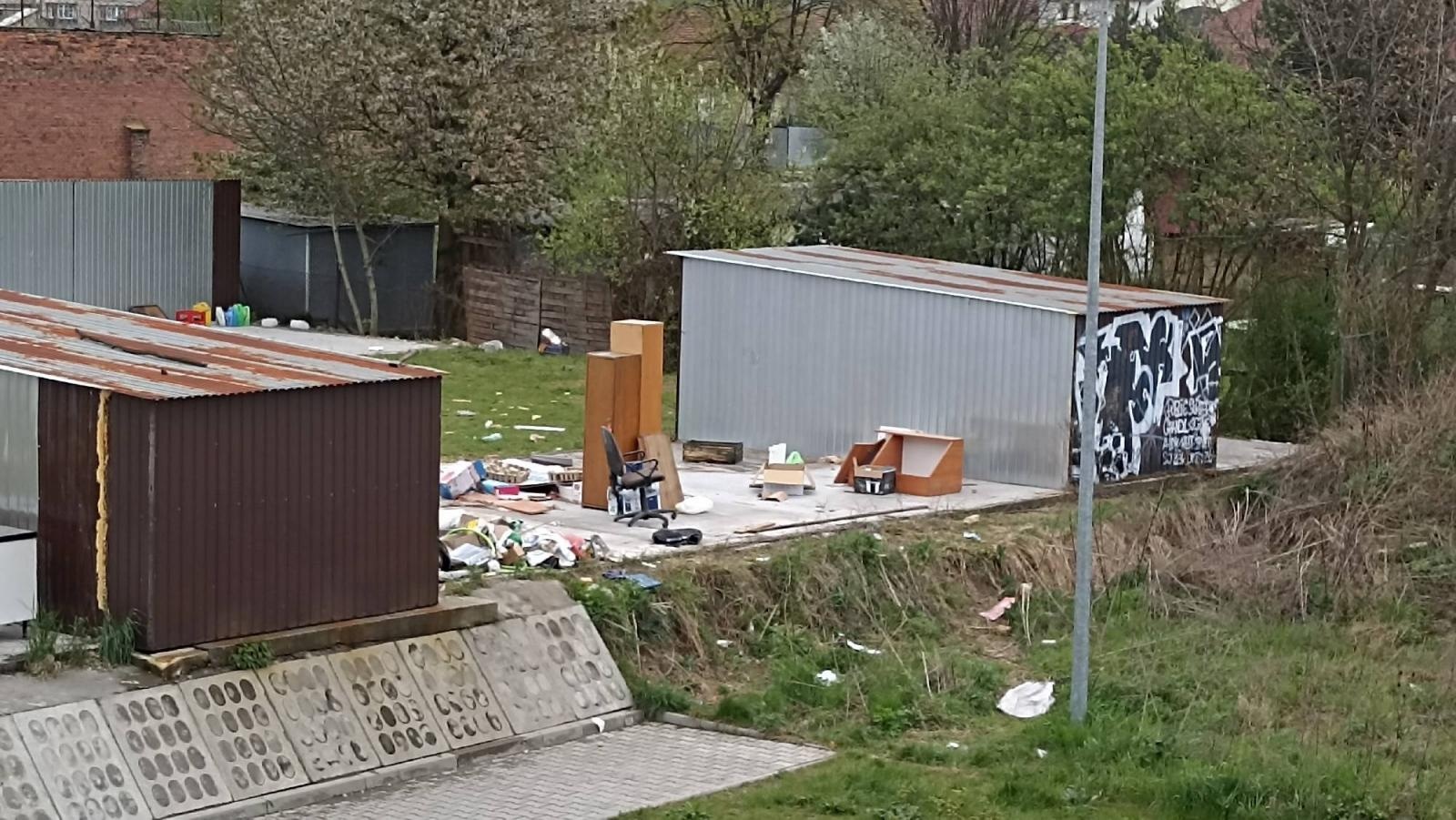 Zdjęcie w galerii na portalu naszraciborz.pl: Obrazki spod więziennych murów. Czytelniczka pyta, ZK odpowiada wiadomości z regionu