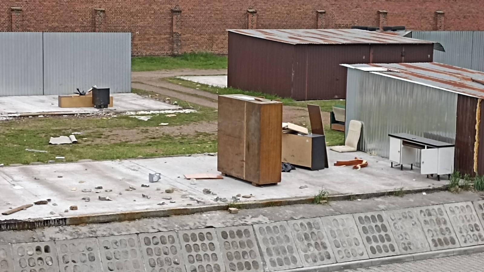 Zdjęcie w galerii na portalu naszraciborz.pl: Obrazki spod więziennych murów. Czytelniczka pyta, ZK odpowiada wiadomości z regionu