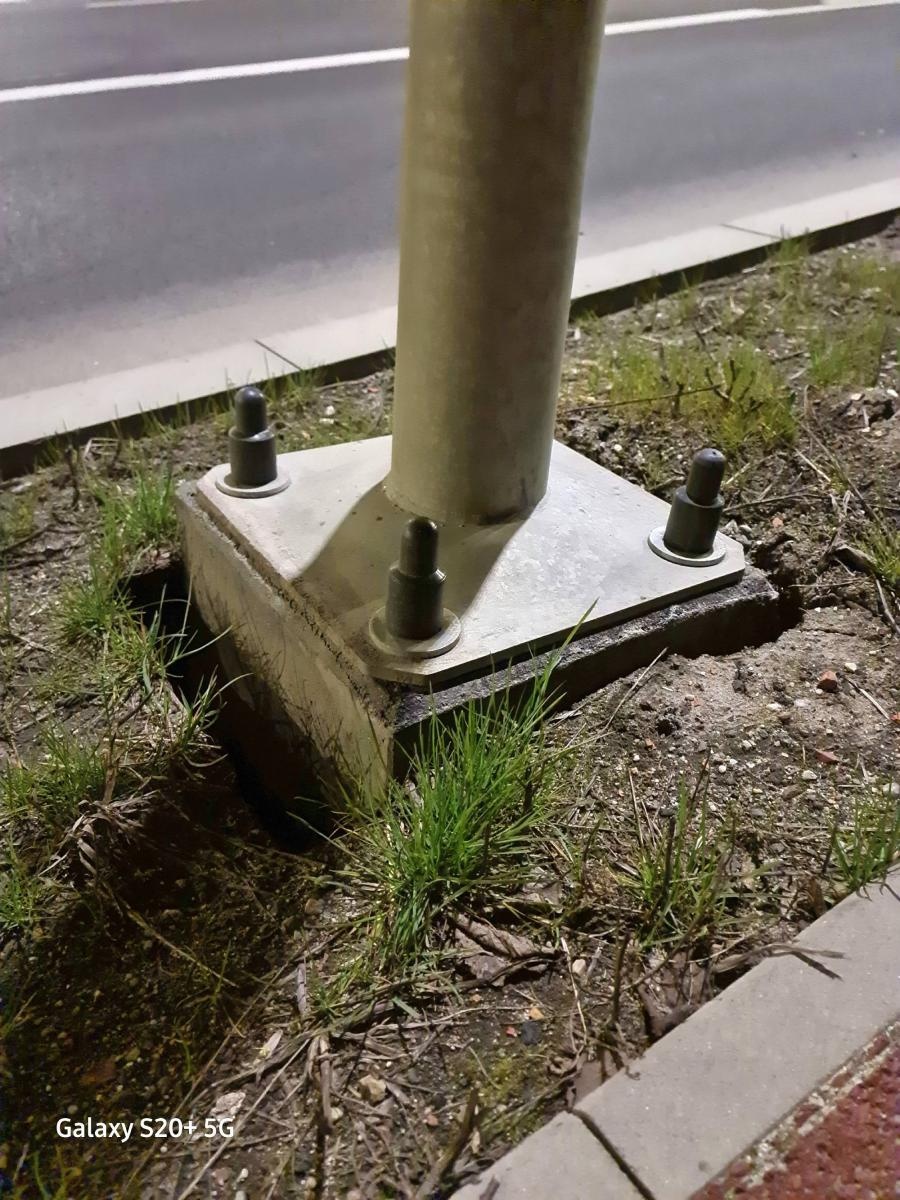 Zdjęcie w galerii na portalu naszraciborz.pl: Czytelniczka się nie myliła. ZDW interweniuje wiadomości z regionu