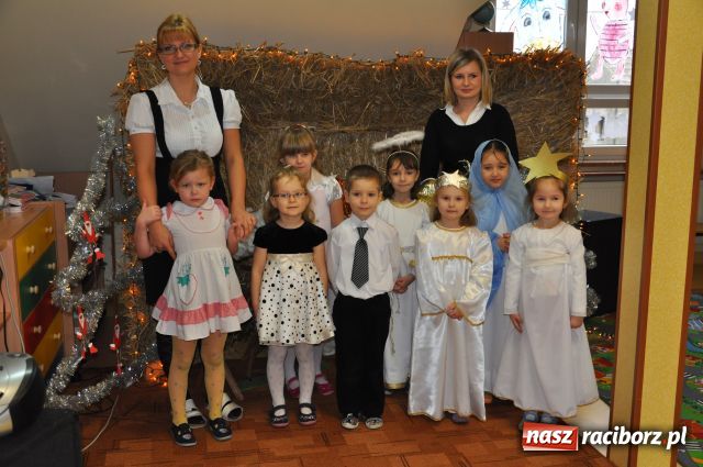 Zdjęcie w galerii na portalu naszraciborz.pl: W Wojnowicach kolędowo wiadomości z regionu