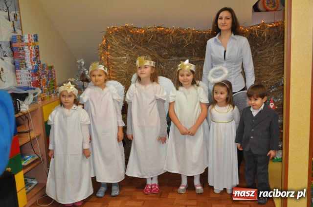 Zdjęcie w galerii na portalu naszraciborz.pl: W Wojnowicach kolędowo wiadomości z regionu