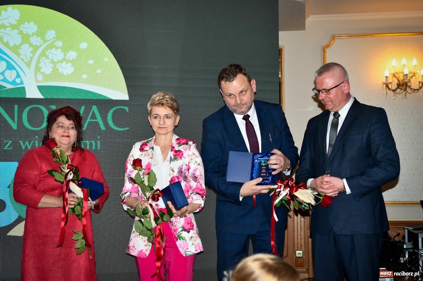 Zdjęcie w galerii na portalu naszraciborz.pl: Bankiet, partnerstwo i honorowe obywatelstwo. Perłowe gody gminy Kornowac FOTO i WIDEO wiadomości z regionu