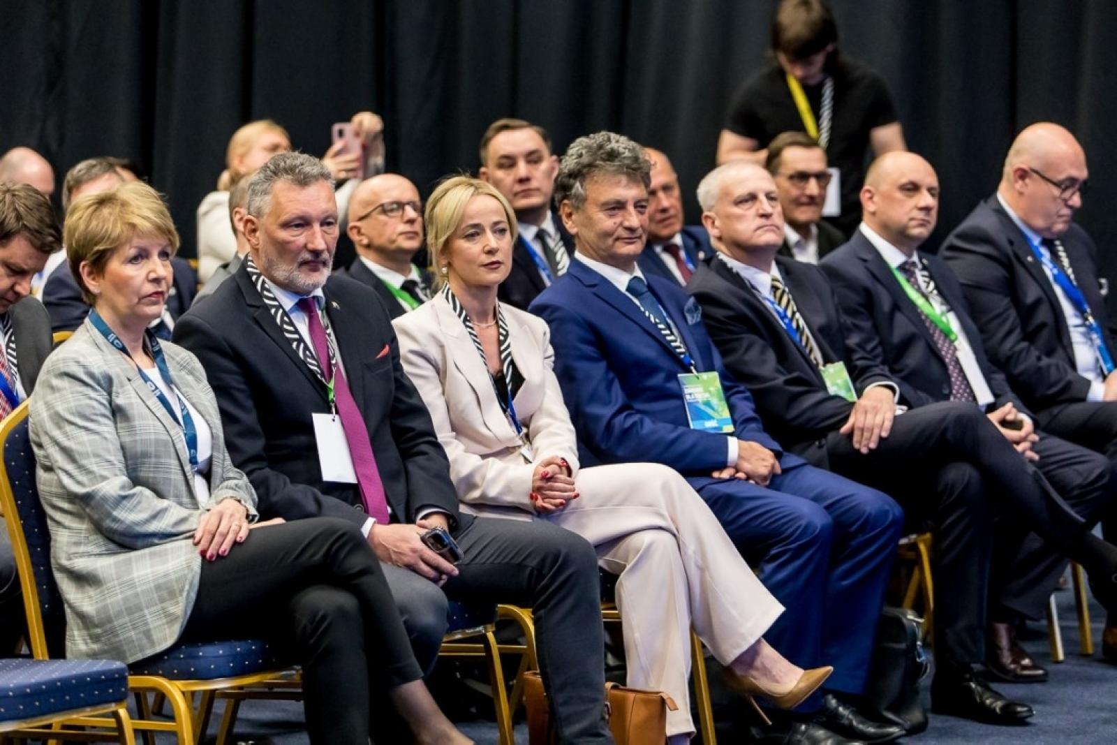 Zdjęcie w galerii na portalu naszraciborz.pl: Samorządowy głos ze Śląska w sprawie zdrowia wiadomości z regionu