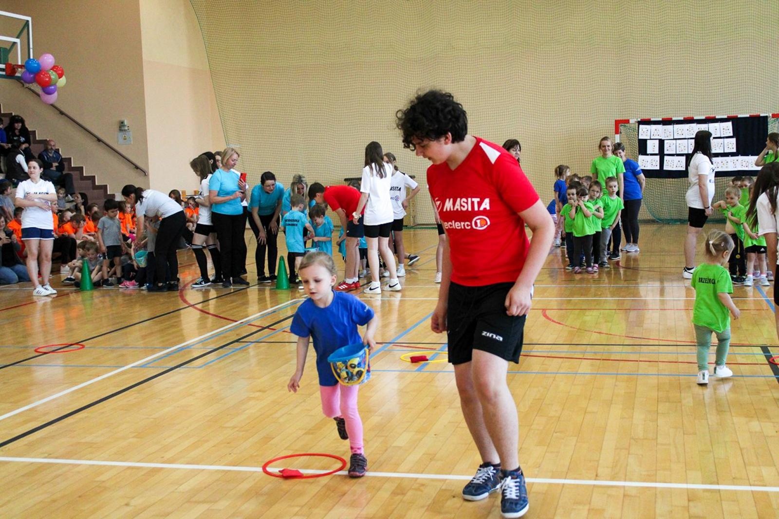 Zdjęcie w galerii na portalu naszraciborz.pl: Dziesiąta jubileuszowa rudnicka spartakiada sportowa wiadomości z regionu