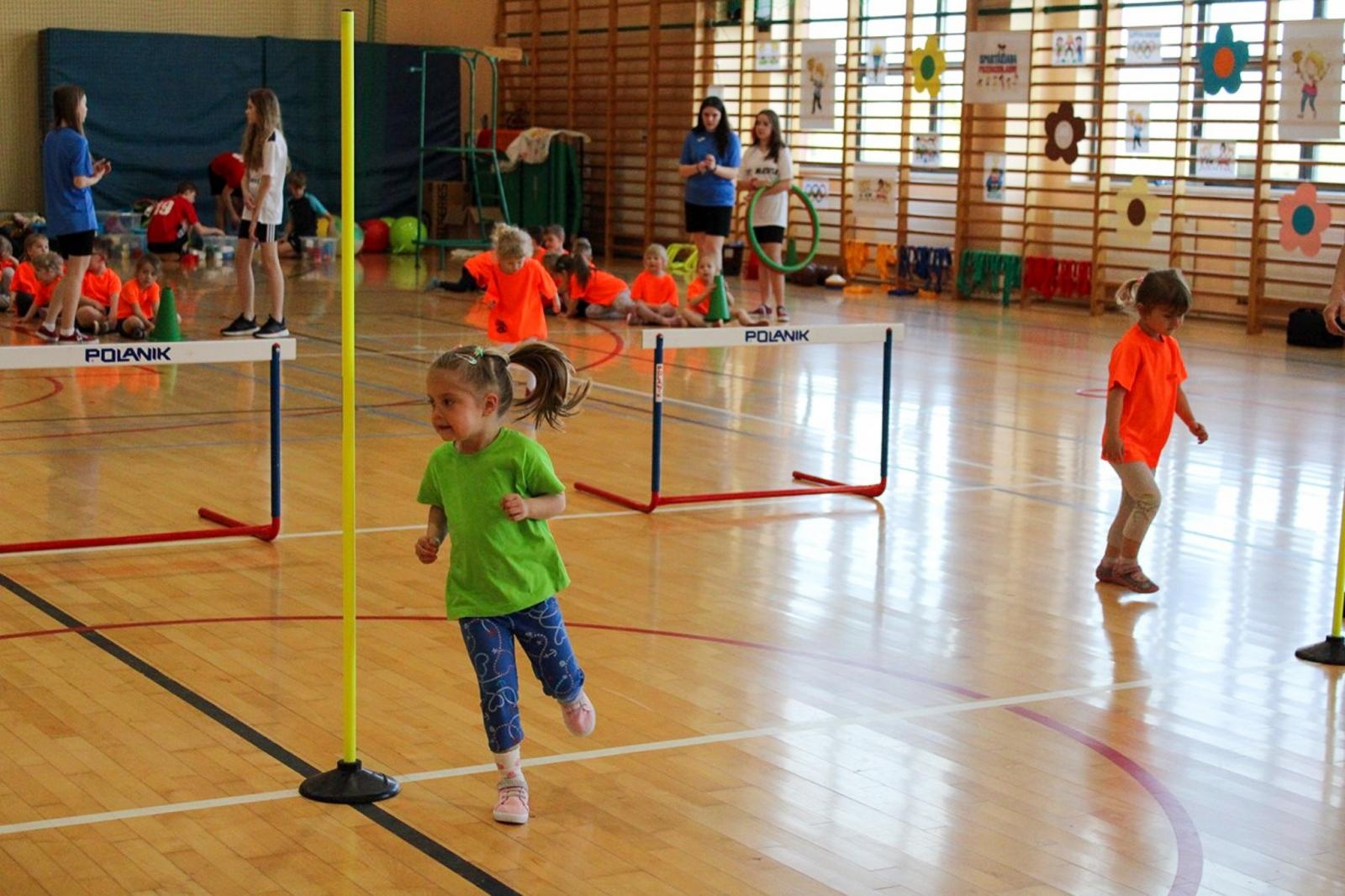 Zdjęcie w galerii na portalu naszraciborz.pl: Dziesiąta jubileuszowa rudnicka spartakiada sportowa wiadomości z regionu