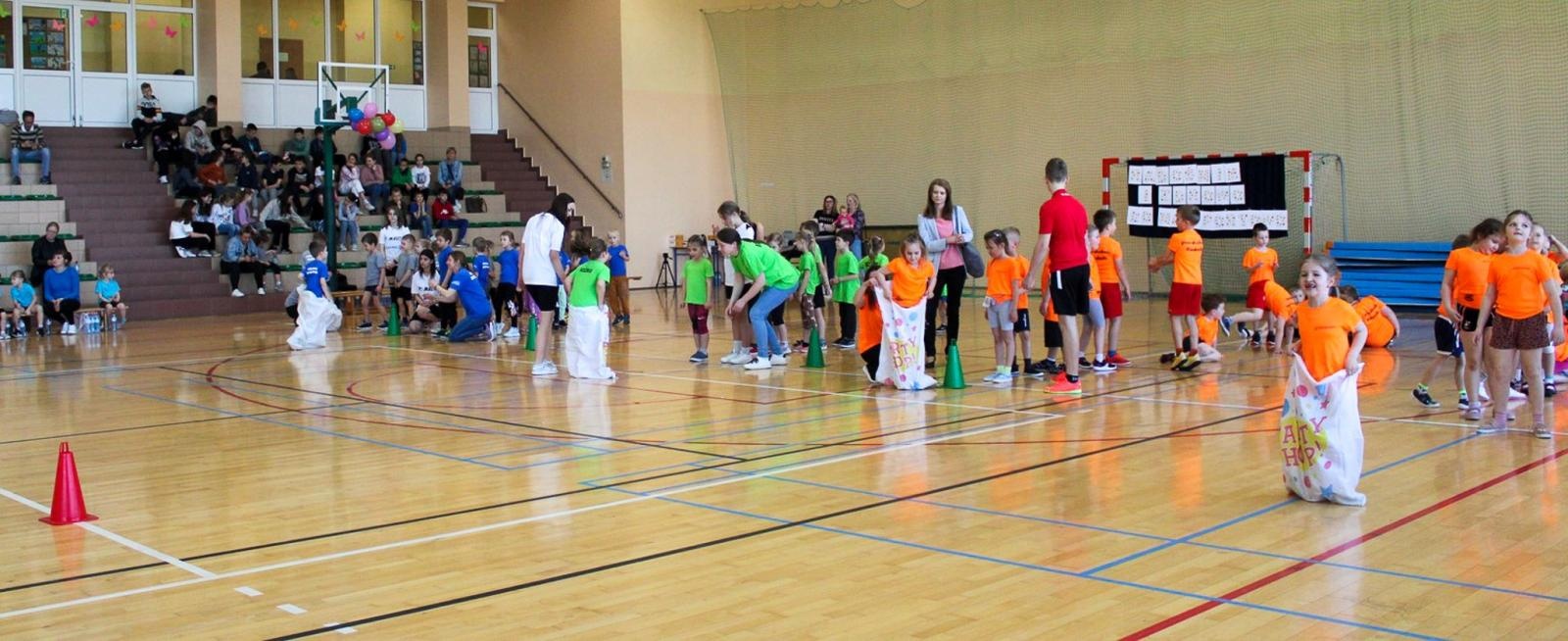 Zdjęcie w galerii na portalu naszraciborz.pl: Dziesiąta jubileuszowa rudnicka spartakiada sportowa wiadomości z regionu
