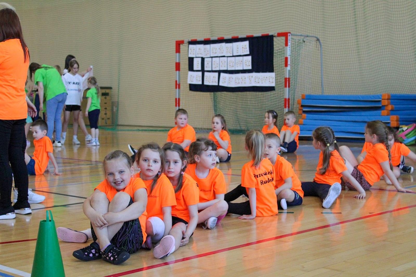 Zdjęcie w galerii na portalu naszraciborz.pl: Dziesiąta jubileuszowa rudnicka spartakiada sportowa wiadomości z regionu