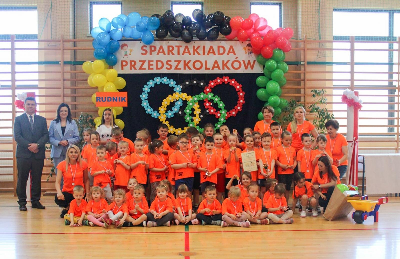 Zdjęcie w galerii na portalu naszraciborz.pl: Dziesiąta jubileuszowa rudnicka spartakiada sportowa wiadomości z regionu