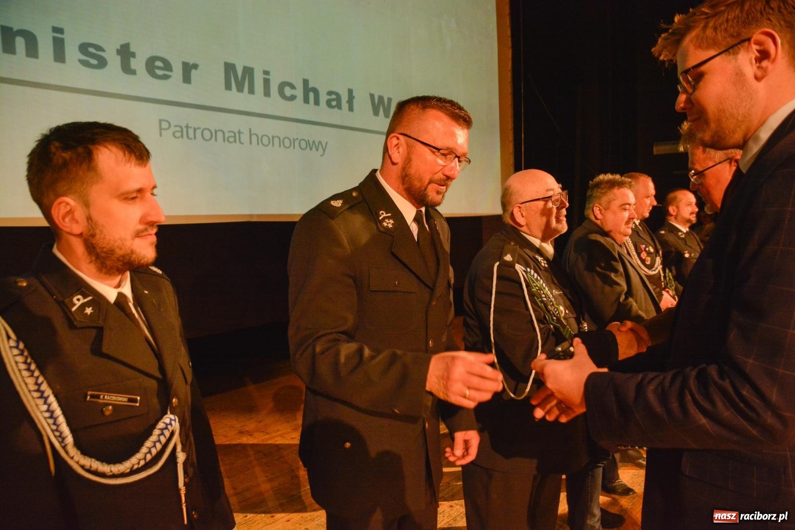 Zdjęcie w galerii na portalu naszraciborz.pl: Przed wspomnieniem św. Floriana leśnicy podziękowali strażakom [FOTO i WIDEO] wiadomości z regionu