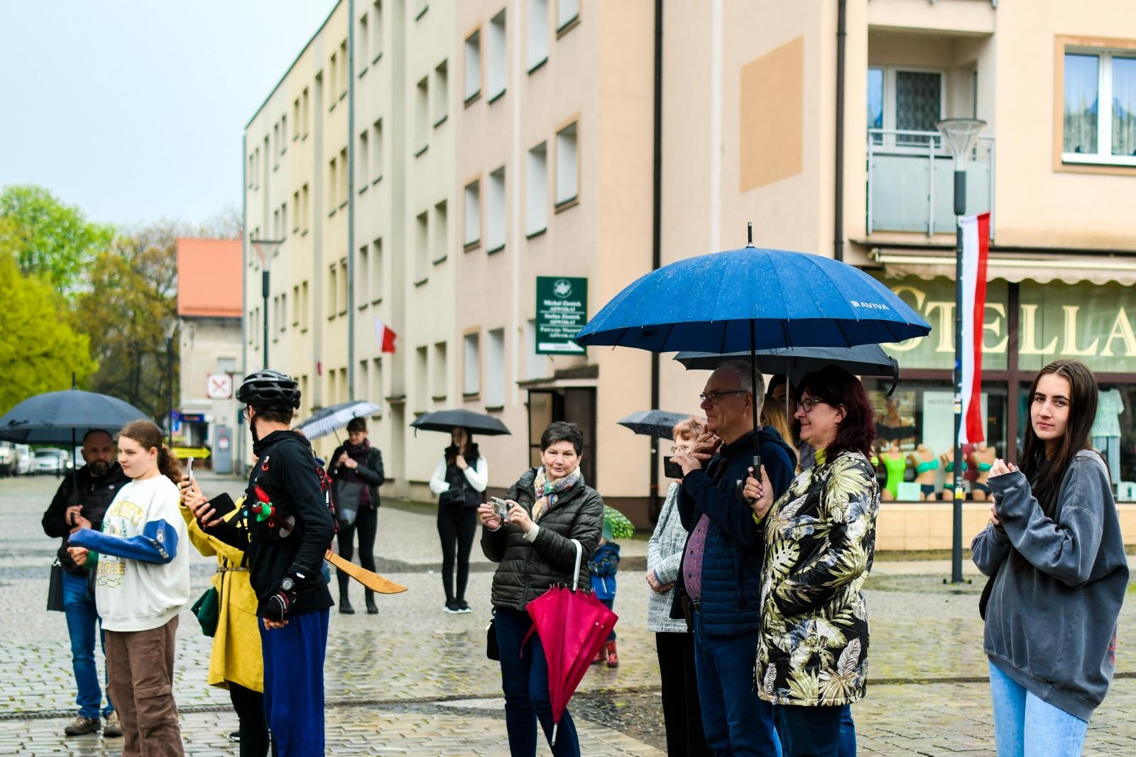 Zdjęcie w galerii na portalu naszraciborz.pl: Skaza uczciła na Rynku Międzynarodowy Dzień Tańca [FOTO i WIDEO] wiadomości z regionu