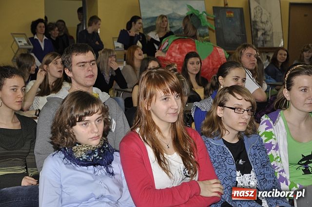 Zdjęcie w galerii na portalu naszraciborz.pl: Pijalnia soków to dobra inwestycja wiadomości z regionu