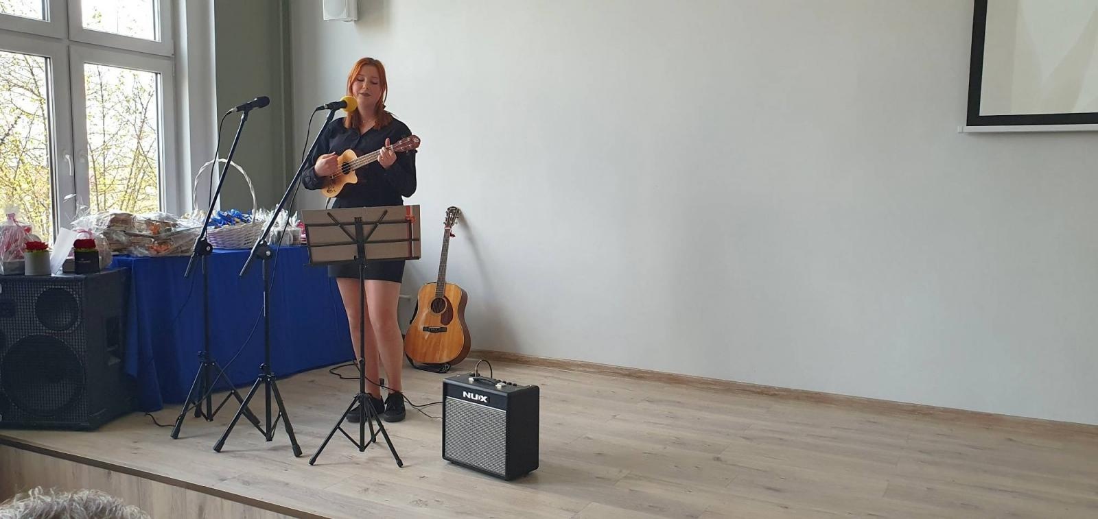 Zdjęcie w galerii na portalu naszraciborz.pl: Budowlanka i Gastronomik pożegnały absolwentów [FOTO] wiadomości z regionu