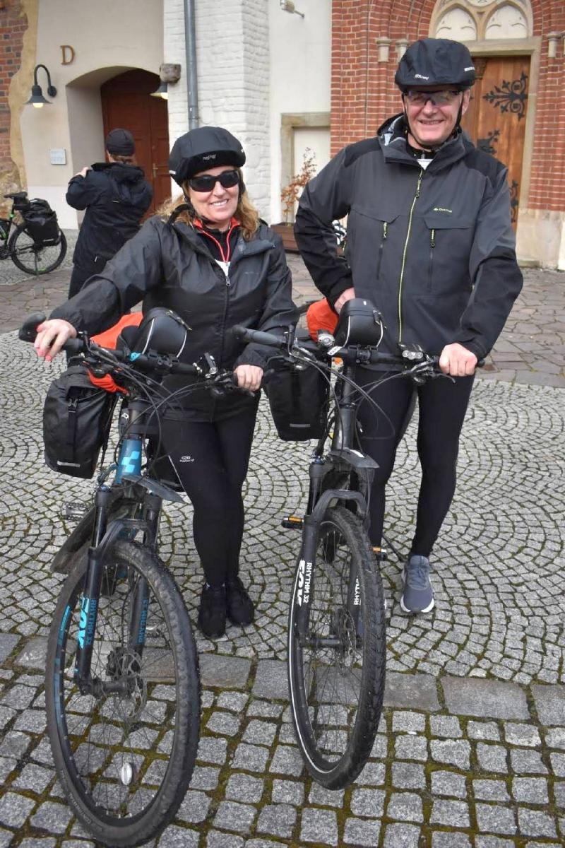 Zdjęcie w galerii na portalu naszraciborz.pl: Rowerowa Rajza dotarła na Zamek Piastowski [FOTO] wiadomości z regionu