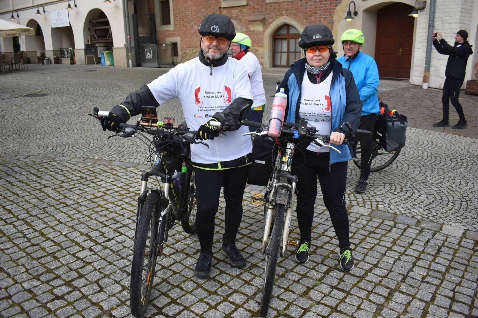 Zdjęcie w galerii na portalu naszraciborz.pl: Rowerowa Rajza dotarła na Zamek Piastowski [FOTO] wiadomości z regionu