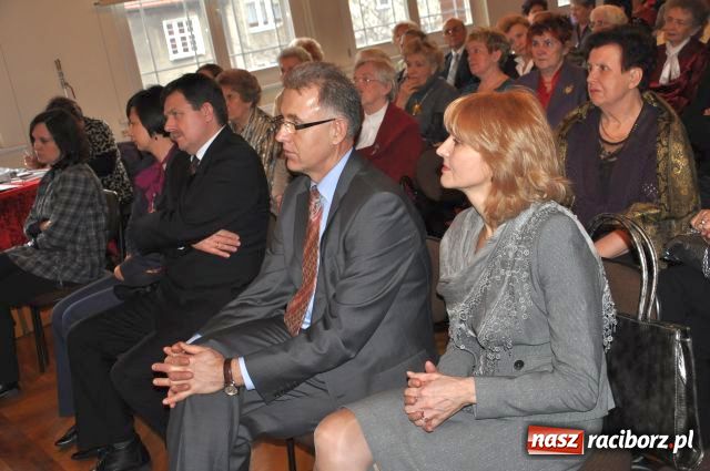 Zdjęcie w galerii na portalu naszraciborz.pl: Nauczycielskie spotkanie pokoleń wiadomości z regionu