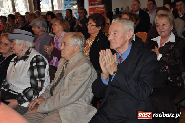 Zdjęcie w galerii na portalu naszraciborz.pl: Nauczycielskie spotkanie pokoleń wiadomości z regionu